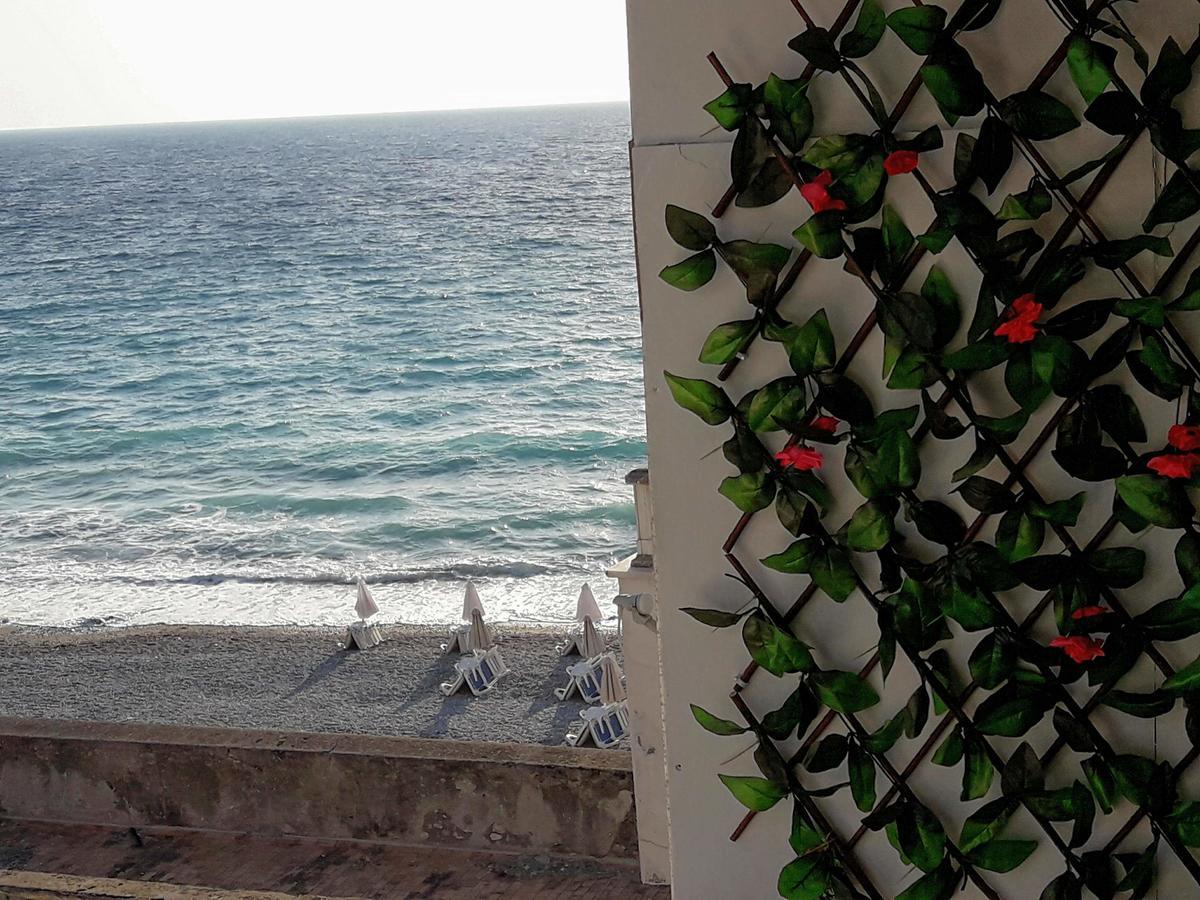 A Unique Seaside View!!! Apartment Rhodes City Exterior photo